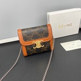 品牌：Celine  10999  鍊條可拆卸顔色： 黑色印花 尺寸：11*