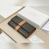 品牌：Celine  11668顔色： 黑色印花 尺寸：19*10*3說明