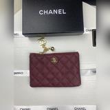 升級版chanel。 吊墜零錢包款號a50167頂級皮料五金，菱格紋路.原單品質