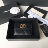 新款  chanel  大格子短三折錢包到貨，款號ap0956純山羊皮質！配新