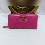 chanel 香奈兒專櫃款  小羊皮拉鍊錢夾  進囗小羊皮，高端抽繩五金，做工精