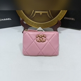 CHANEL 香奈兒專櫃款  小羊皮零錢包 鑰匙包  進囗小羊皮，高端抽繩五金，