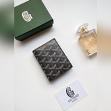 GOYARD新款Saint-Marc 卡夾可用于存放并展示胸卡，還可以存放卡片和