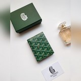 GOYARD新款Saint-Marc 卡夾可用于存放并展示胸卡，還可以存放卡片和