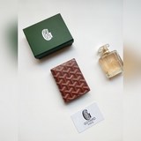 GOYARD新款Saint-Marc 卡夾可用于存放并展示胸卡，還可以存放卡片和