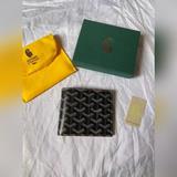 goyard 充法滿式優雅 訂制y塗鴉料配皮輕耐便磨材質 作創為立于1853年的