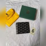 goyard 充法滿式優雅 訂制y塗鴉料配皮輕耐便磨材質 作創為立于1853年的