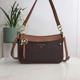 Michael Kors ，BLACK NS新款上架實用又漂亮包包整體材質和做