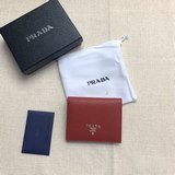原版質量 爆款出貨了：  普拉達 專櫃品質 實物拍攝[強]！型號：LM0204原