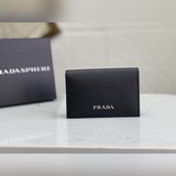 75PRADA爆款男士卡包專櫃最新款式，官網同步，正品開發，型號2MC122#。
