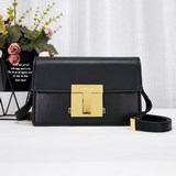 TF湯姆福特，logo标牌單肩包這款logo标牌單肩包來自Tom Ford。設