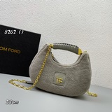 TOM FORD秋冬新款羊絨毛單肩包金色logo字母、金色五金配件、一個平頂手