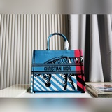 原單，大號【Di0r Book Tote】多數人消費奢侈品牌首先想到的是買實用