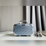 GoH02.CD迪奧手提化妝箱 *.Dior rimowa  現代旅行者不可