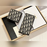品牌：Dior  短023    長027顔色：黑色  尺寸：11*10*1