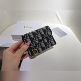 品牌：Dior 0611 顔色： 黑色 棗紅 尺寸：10.5*7說明：Di
