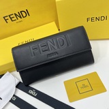 品牌：Fendi 2606顔色：  黑色 杏色 土黃 尺寸： 19*10.5