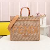 Sunshine布料手提袋，印有棕色FF提花圖案和淺棕色皮革FENDI ROMA