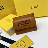 品牌：Fendi 2609顔色：  黑色 杏色 土黃 尺寸： 8*2.5*1