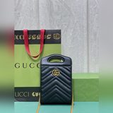 GG Marmont系列迷你手提包 作為品牌珍視的精選經典系列，GUCCI BE