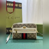 Gucci meo vintage斜挎包，迷你包在無邊序曲系列中脫穎而出，在複古