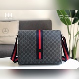 新款Gucci，古奇專櫃同步 男士翻蓋單肩包斜挎包原版品質 商務款式，手感絕對牛