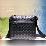 gucciitaly signature郵差包，紋理精緻，手感極佳钯色金屬配件，