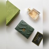 Gucci原版品質型號：466492  紅蝴蝶人型紋  配全網獨家供貨不管是用料