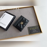 頂級原版 全皮卡包# GUCCI新款女士卡包。GG Marmont卡片夾。采用小
