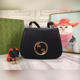 新品/ 圓形互扣式雙g中號肩背包棕色牛皮+ gg supreme帆布. 金色調