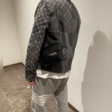 H家 手槍包 原版山羊紋 斜挎小包 可放手機      尺寸：18*5*14