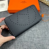 hermès 原版荔枝紋牛皮愛馬仕法國原産 男女通用錢夾12個卡位，兩個大鈔