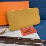 hermès 原單togo牛皮愛馬仕法國原産 男女通用錢夾12個卡位，兩個大