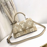 lv m46008 45976本款 madeleine bb 手袋取材 mono