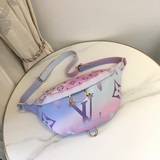 對版内裡，走秀新款bumbag 腰包，型號m43644，m40161，由經典mo