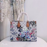 m21233白色散花彩印本款 onthego 手袋取材 monogram emp