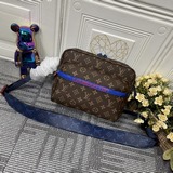男女郵差包 43843 43829 43845 出自男裝藝術總監kim jone