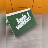 款號：61692顔色：字母綠 尺寸：26x20x5實物拍攝，圖貨一緻，由全