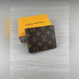 款號：60895顔色：老花 尺寸：12x9mul tiple 此款錢夾lo
