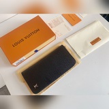 zippy十字紋拉鍊豎款錢夾這款男士豎款拉鍊錢夾以耐磨的damier grap