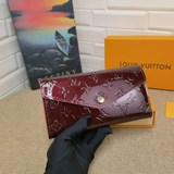 漆皮 牛皮壓花 m60531 這款信封式錢夾以優雅的 monogram 帆布制