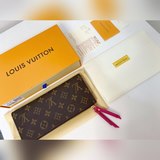 超級實用款，依然火爆！官網同步款！将louis vuitton的經典monogr