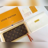 超級實用款，依然火爆！官網同步款！将louis vuitton的經典mono