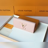 m61248 采用柔軟的taurillon皮革打造，綴以皮革覆面 lv标志，這款