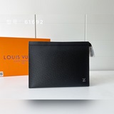 實物拍攝圖貨一緻m61692由全新标志性此款風格硬朗的全新pochette vo