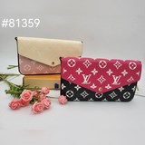 本款 pochette félicie 鍊條包出自 spring in the