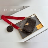 爆款三件套favorite三件套手袋以monogram帆布制成的一款小巧輕便的三