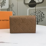 m80152這款cléa錢包以monogram empreinte柔軟粒面牛皮製