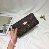 品牌：lv m58102顔色：白格 黑色 大紅 粉色 尺寸： 22*10*3