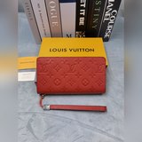lv m81326 尺寸： 22*10*3.5lv專櫃最新款式火爆登場！清爽